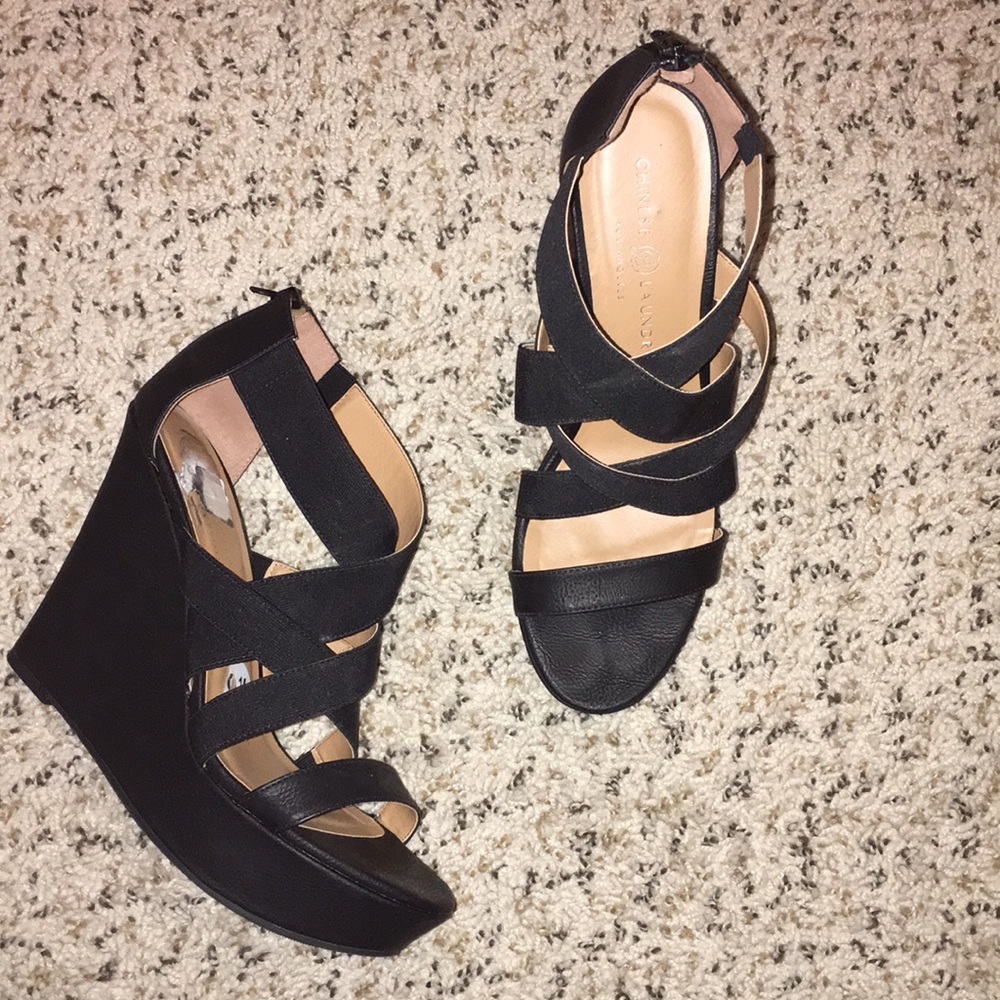 Chinese laundry black wedges